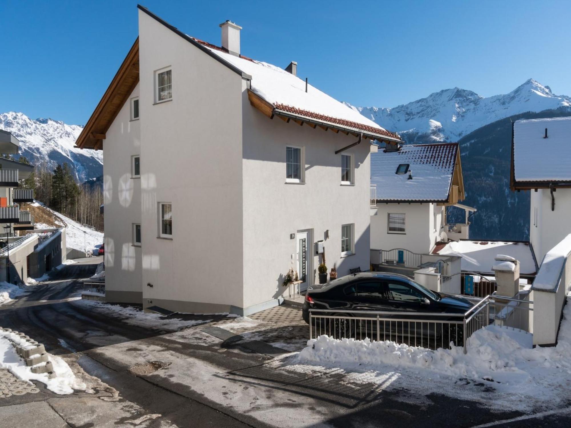 Modern Apartment In Fiss At Ski Bus Stop Eksteriør bilde